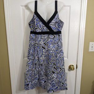 R & K Originals Paisley Blue White Black Faux Wrap Smocked Midi Dress - size 16